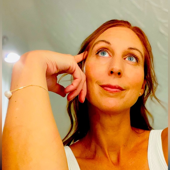 Meet your Posher, Theresa - Picture 1 of 1